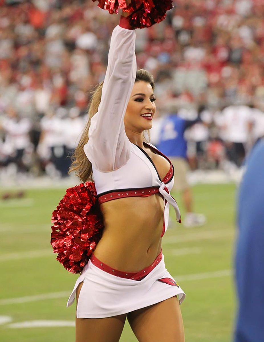 02-Lindsay_Game-BY4_9894.jpg